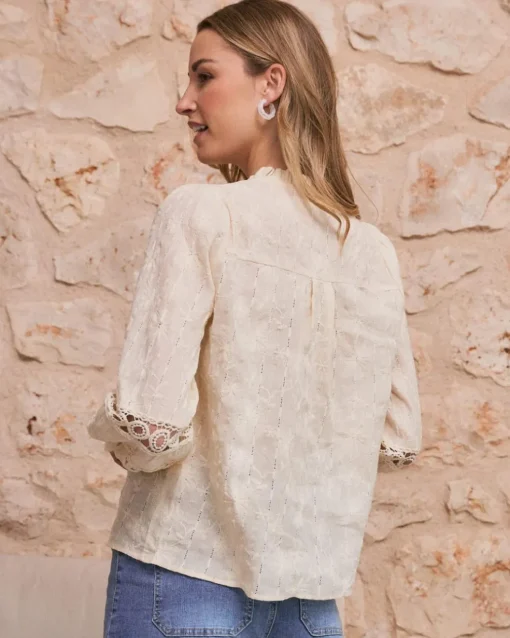 Blusa Bordada Dafne
