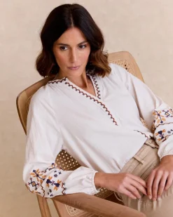 Blusa Bordada Paulina