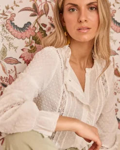 Blusa Bordados Sabrina