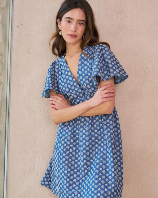 Vestido Corto Bordado Naya