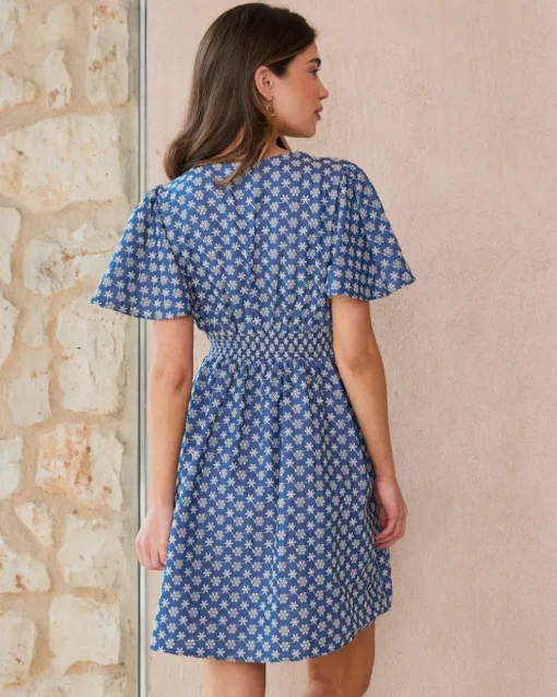 Vestido Corto Bordado Naya